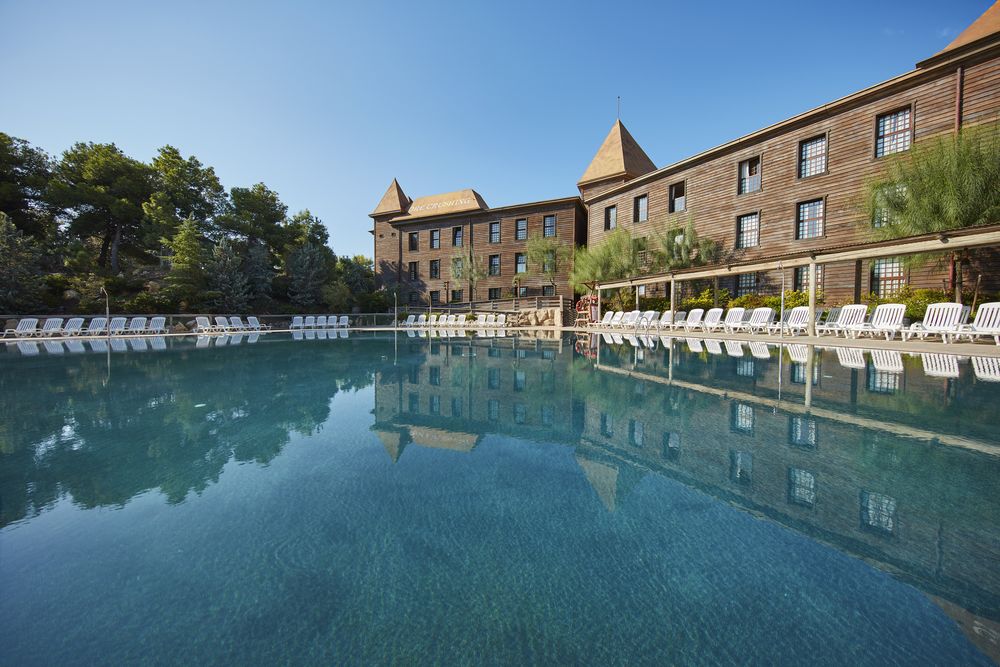 Hoteles tematizados dentro del resort