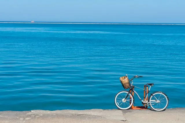 bicicleta y mar