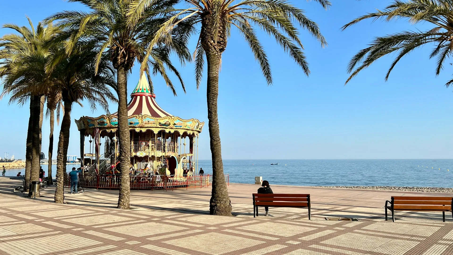 paseo maritimo cambrils
