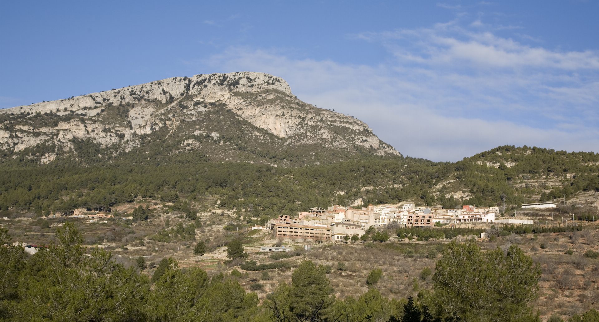 Ermita Mare de Déu de la Riera. Les Borges del Camp ©Anton Briansó Ermita Mare de Déu de la Riera. Les Borges del Camp ©Anton Briansó