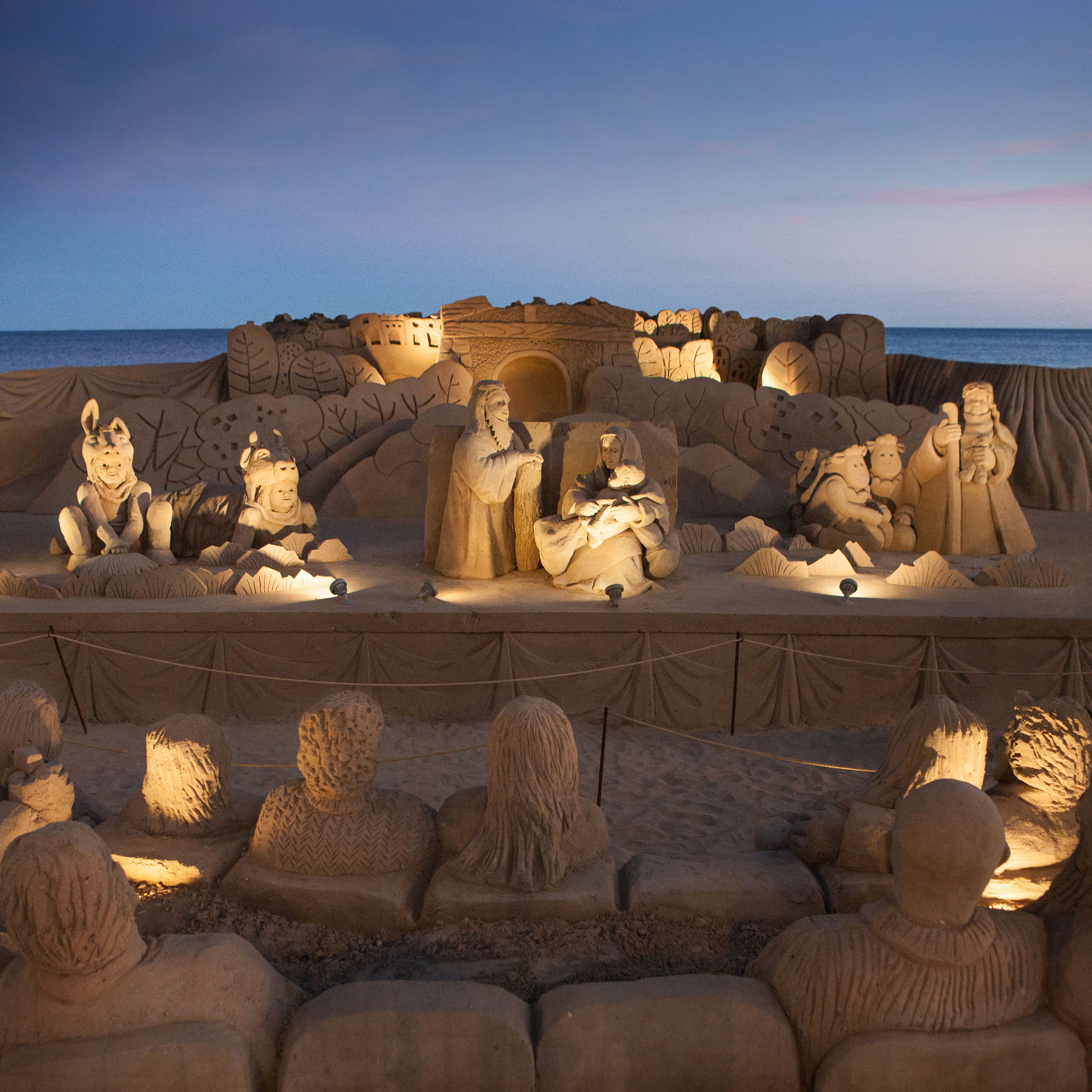 El pessebre de sorra de Vila-seca, a la Pineda Platja